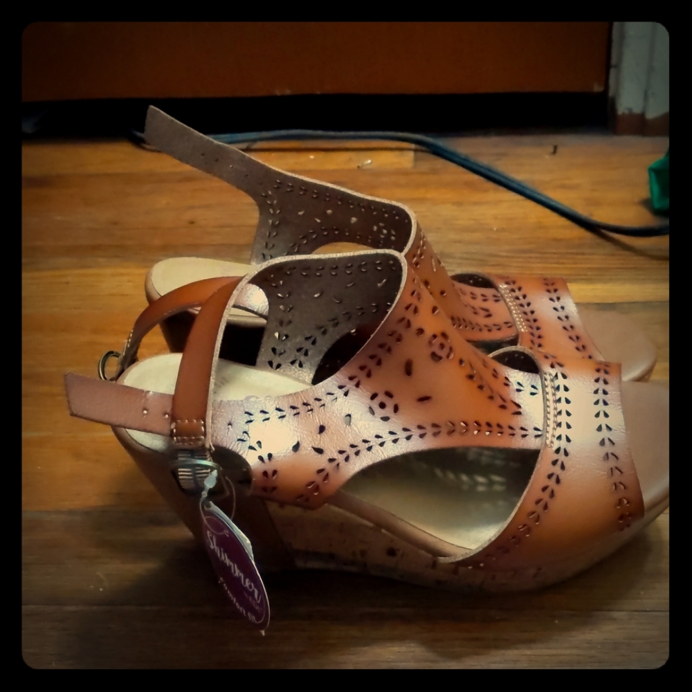 Leather sandals